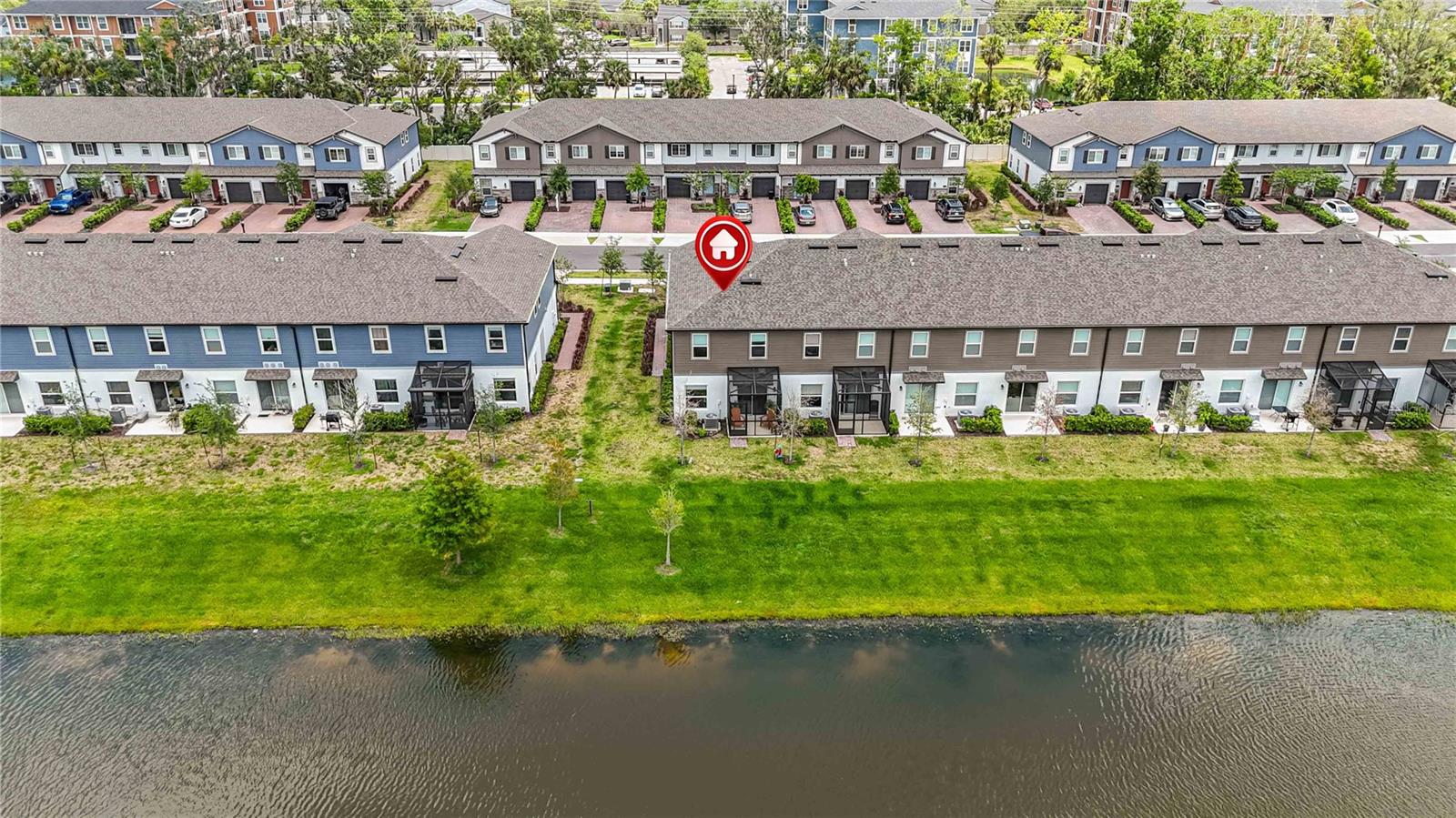 TOWNS AT LAKE MONROE COMMONS - Residential