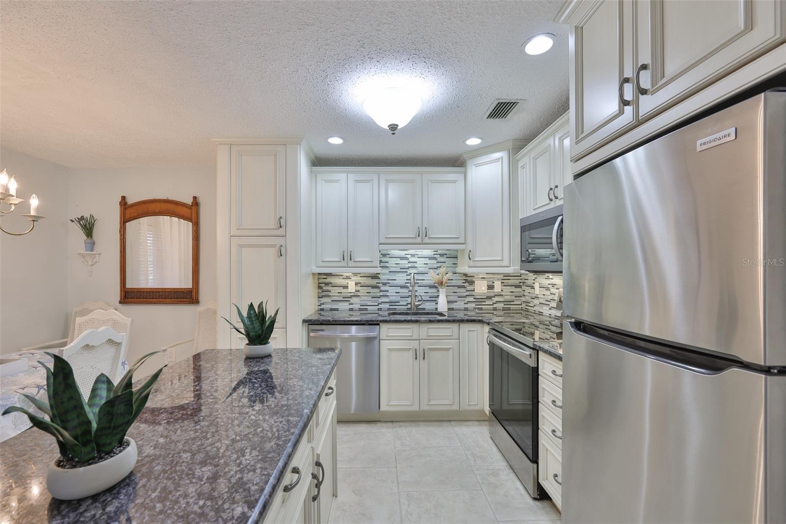 BOCA SHORES CONDO - Residential