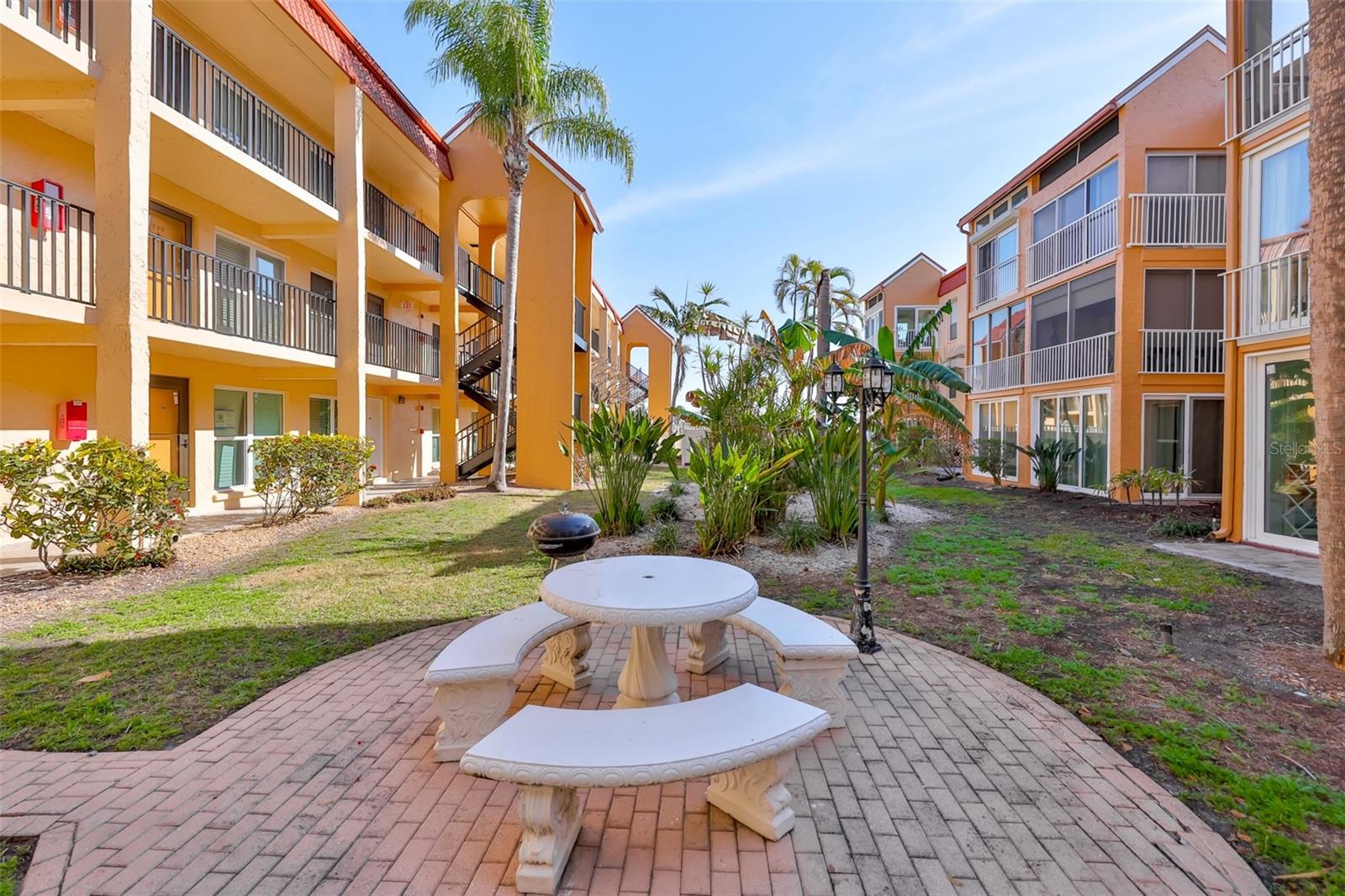 BOCA SHORES CONDO - Residential