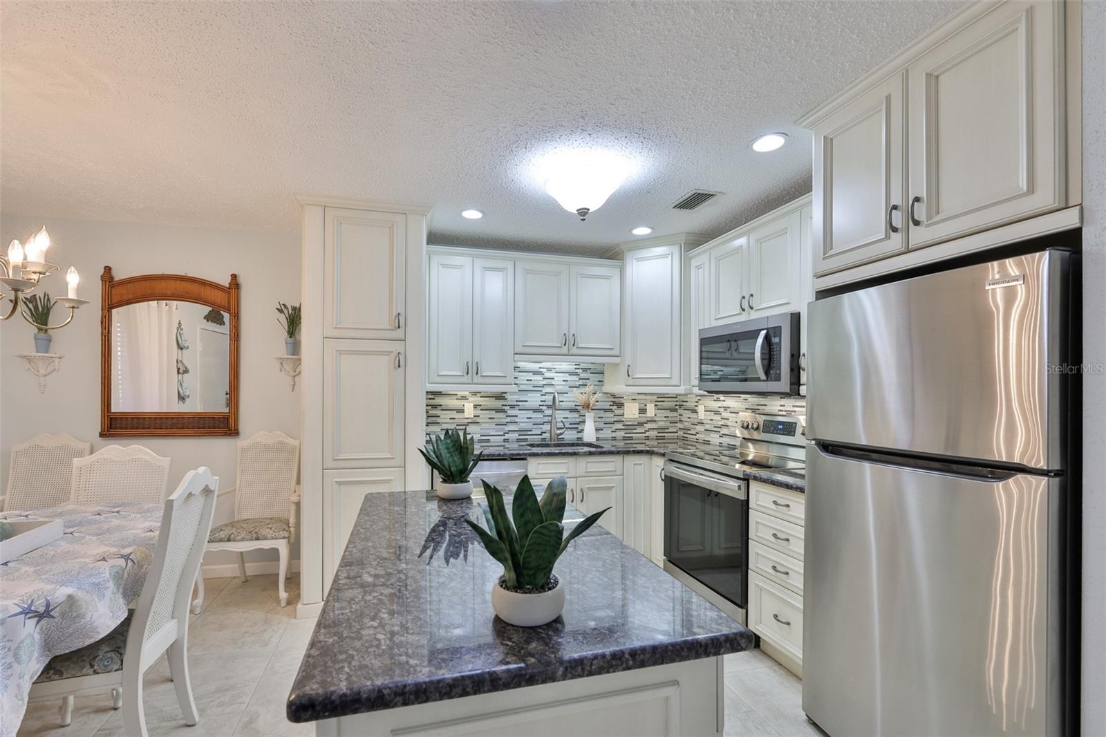 BOCA SHORES CONDO - Residential