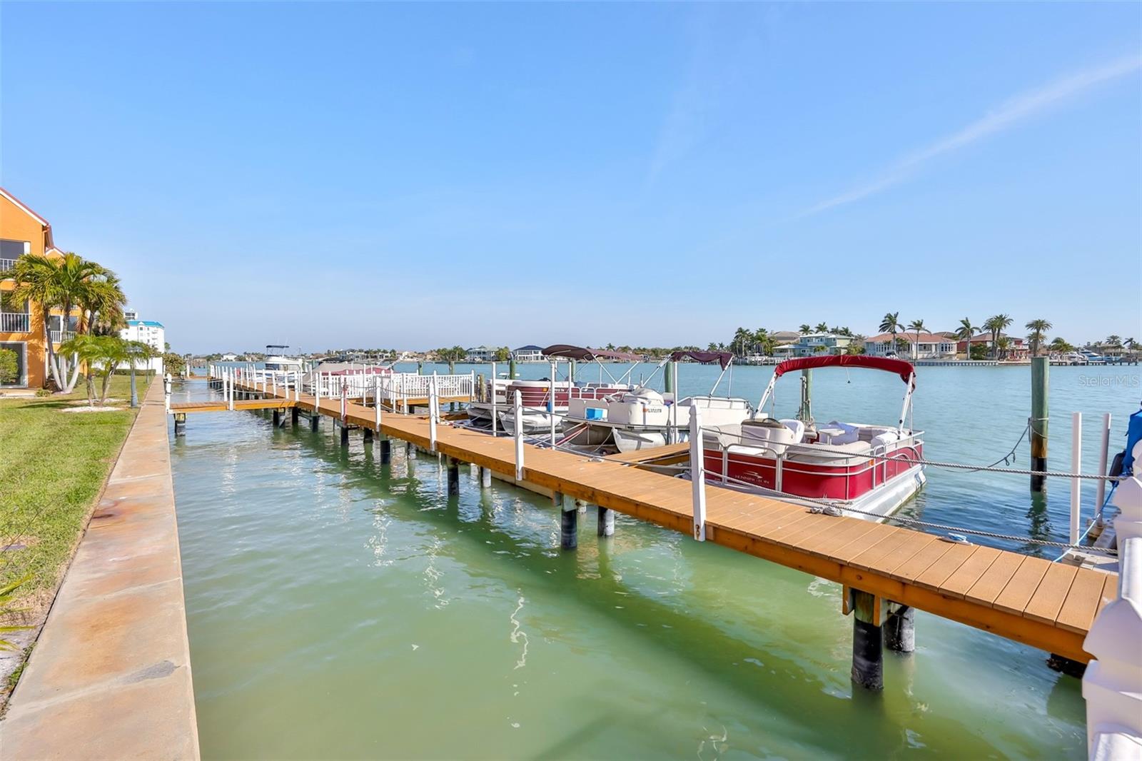 BOCA SHORES CONDO - Residential