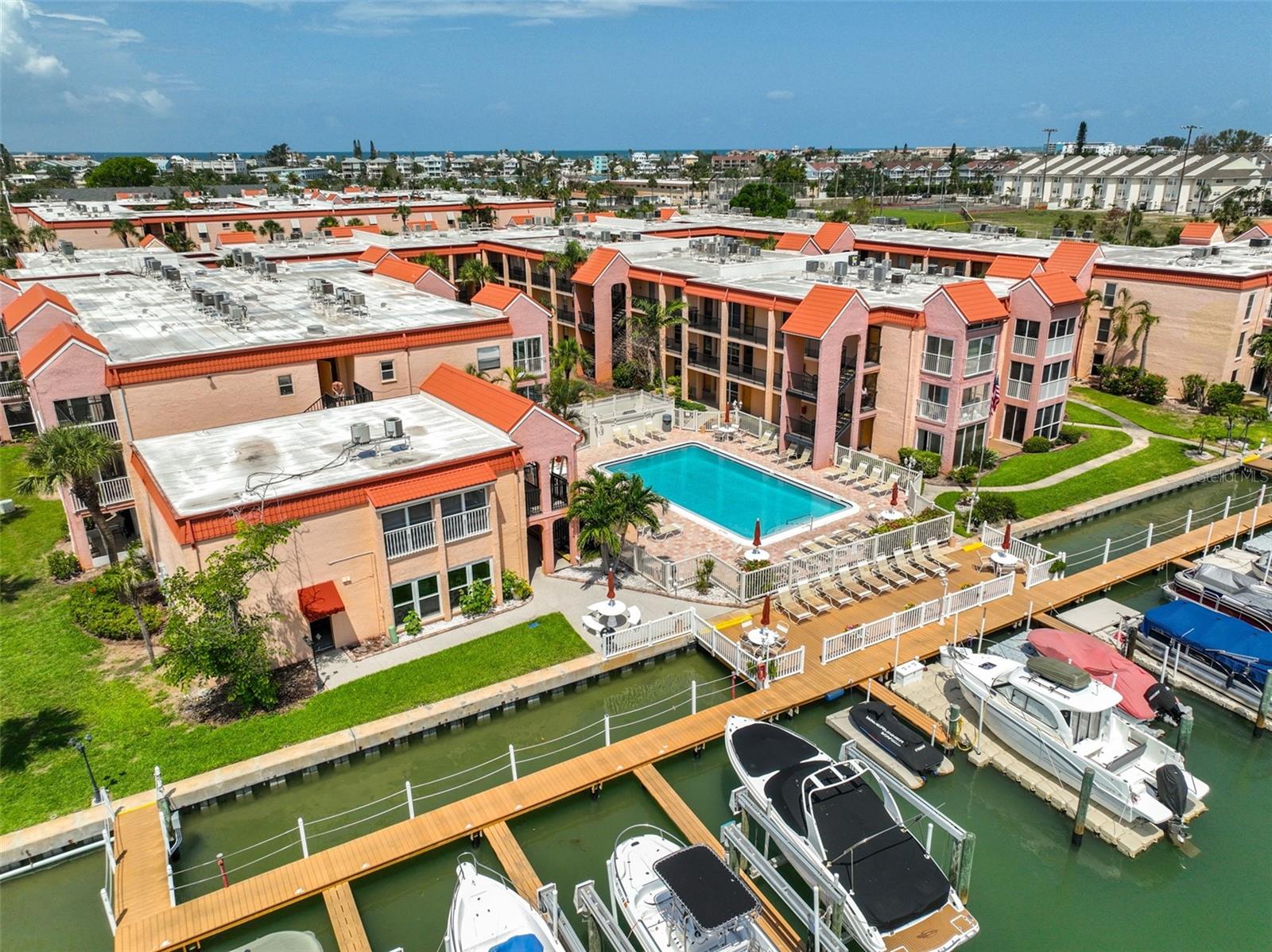 BOCA SHORES CONDO - Residential