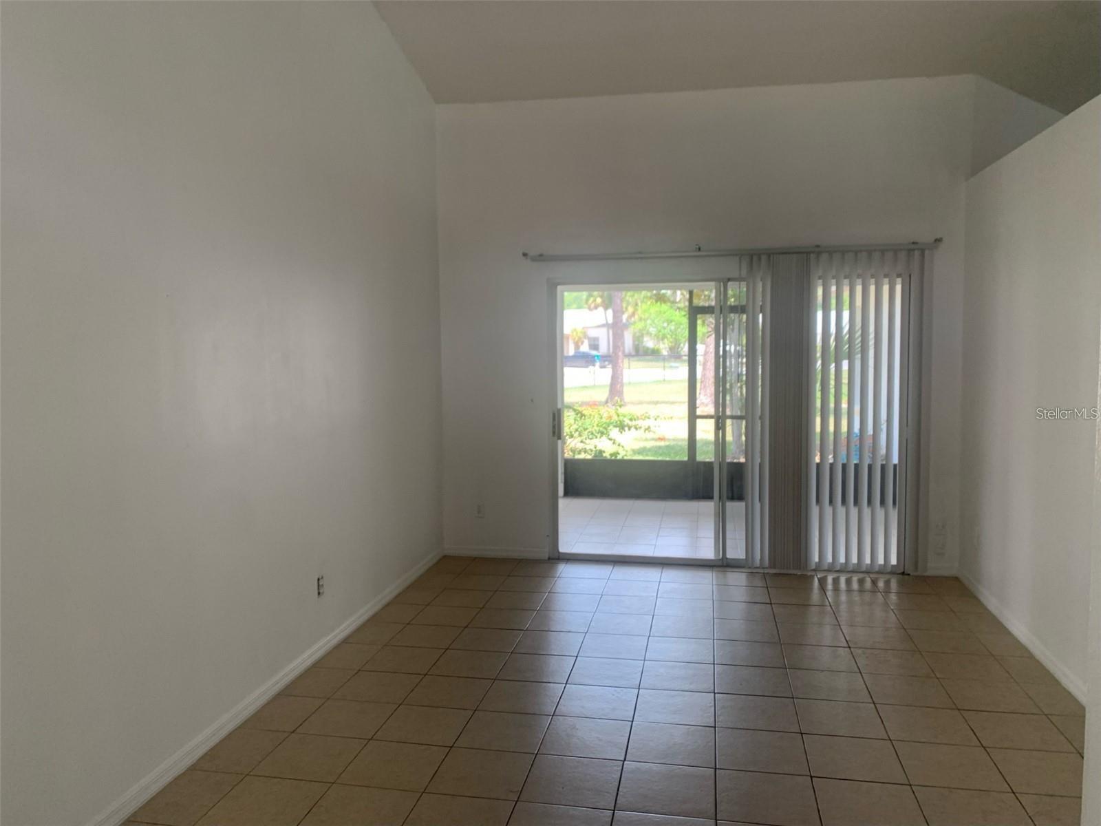 HUNTERS CREEK TR 145 PH 02 - Residential Lease