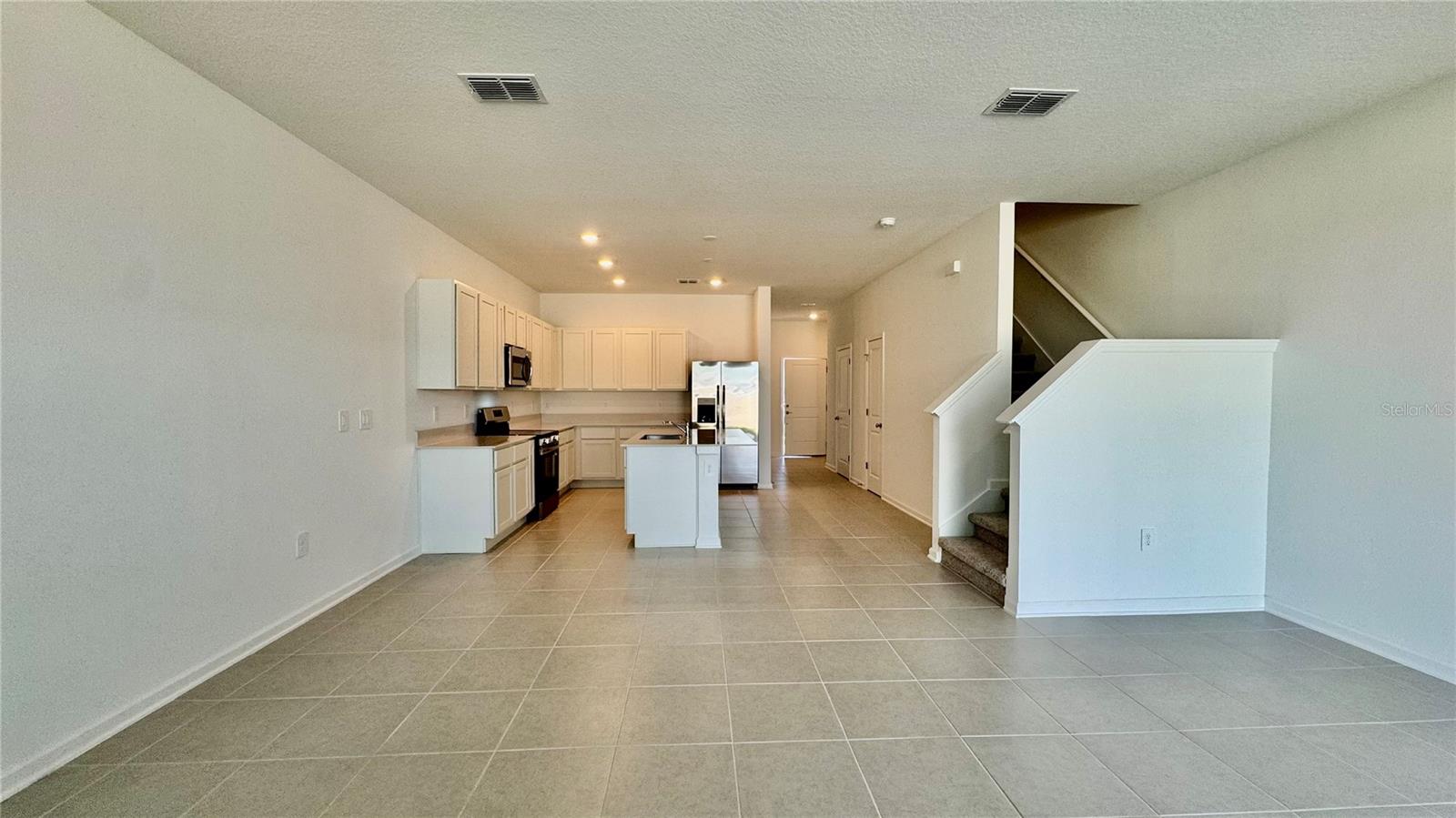 SOL VISTA - Residential Lease