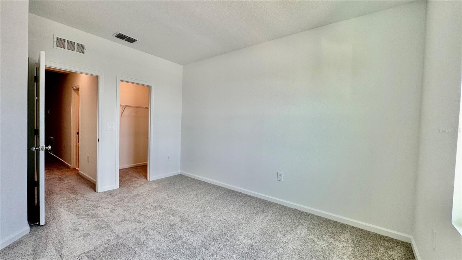 SOL VISTA - Residential Lease