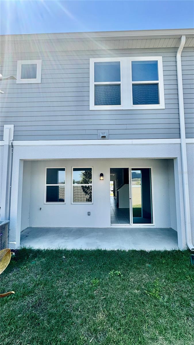 SOL VISTA - Residential Lease