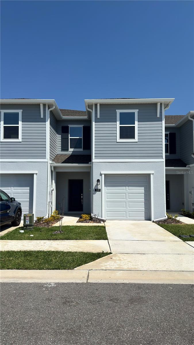 SOL VISTA - Residential Lease