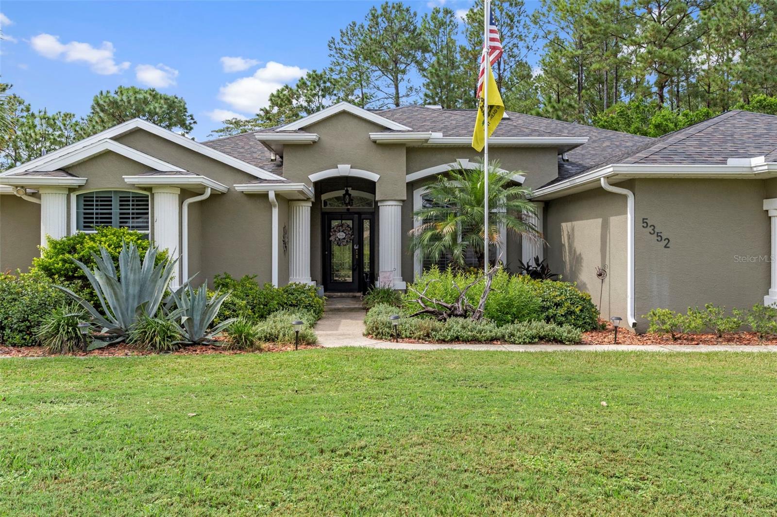5352 N MOCK ORANGE DRIVE