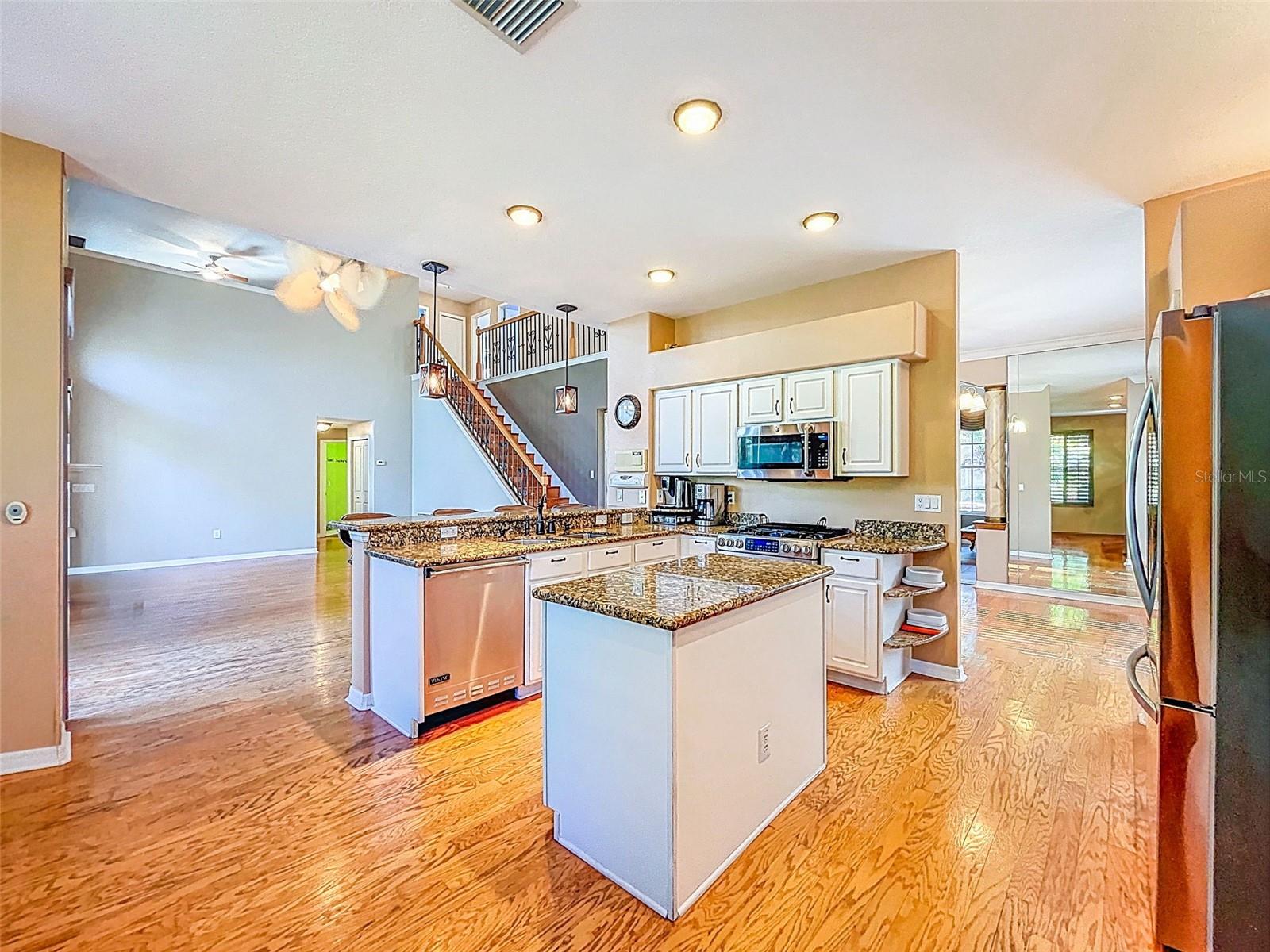 GRASSY POINTE PH 1 - Residential