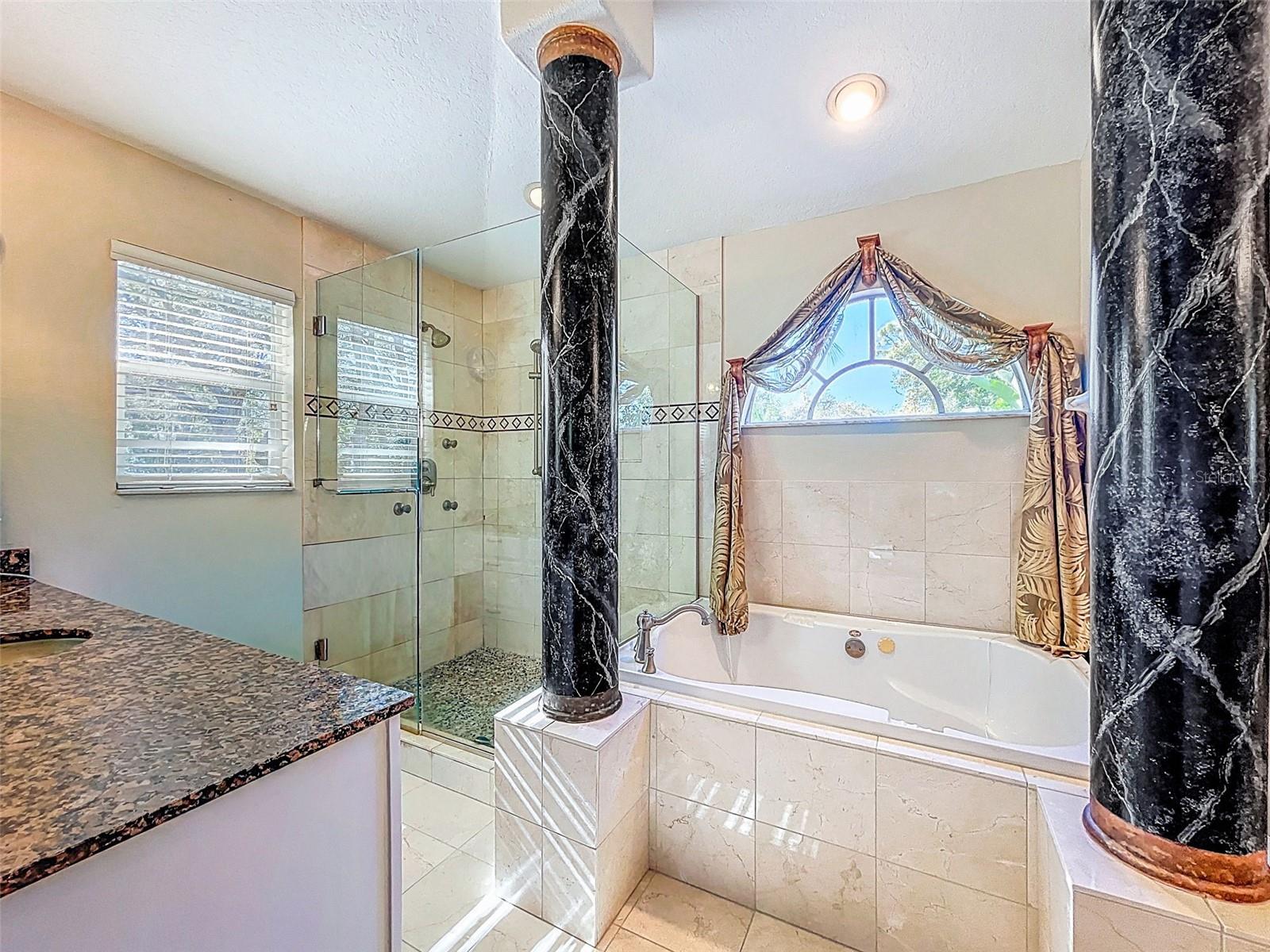 GRASSY POINTE PH 1 - Residential