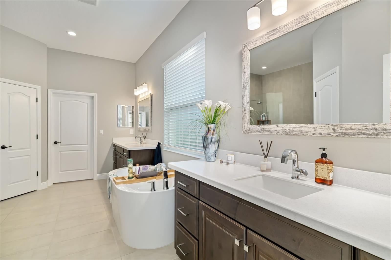 WINDWARD/LAKEWOOD RANCH PH 1 - Residential