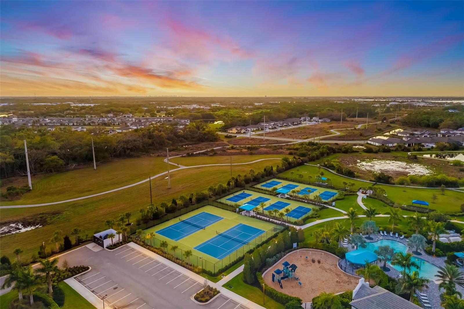 WINDWARD/LAKEWOOD RANCH PH 1 - Residential