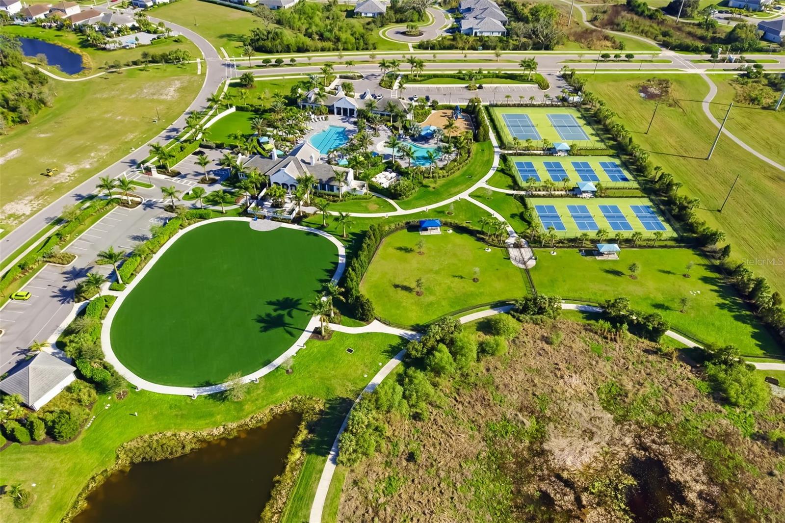 WINDWARD/LAKEWOOD RANCH PH 1 - Residential
