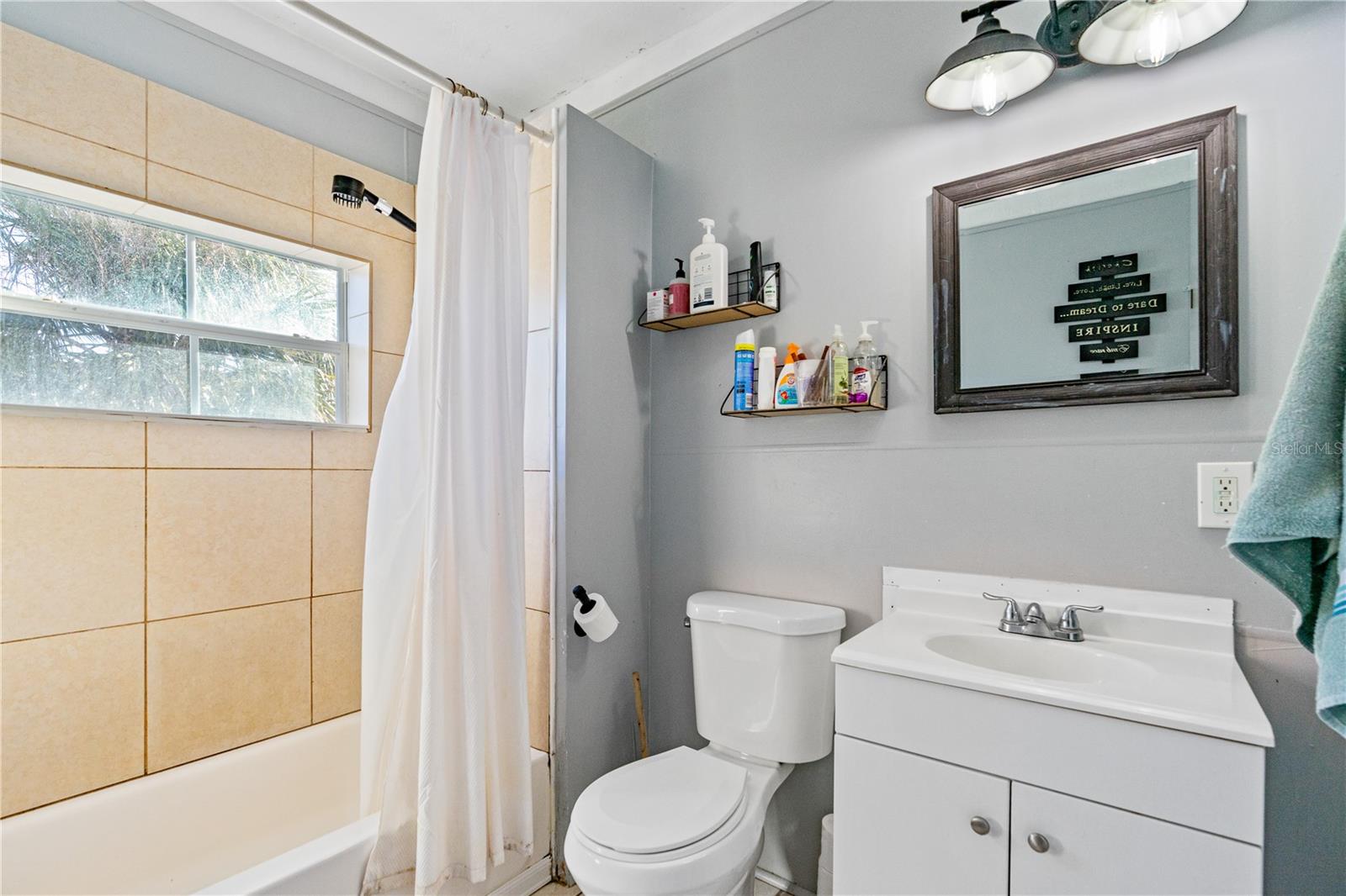 MASON & COLEMANS DAYTONA - Residential Income