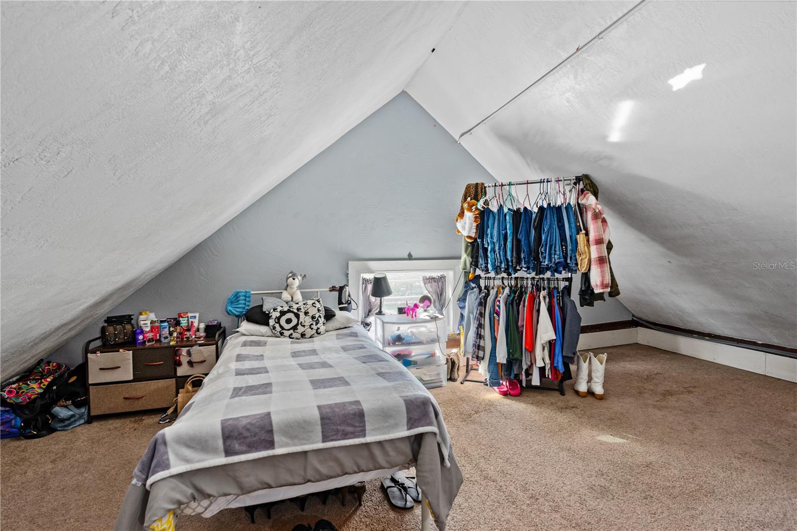 MASON & COLEMANS DAYTONA - Residential Income