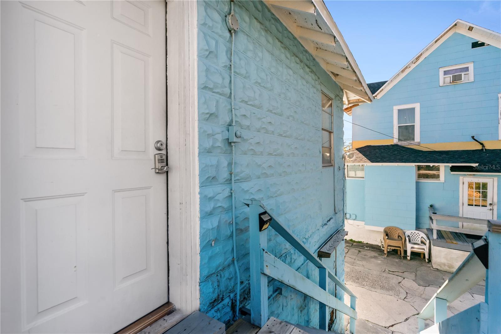 MASON & COLEMANS DAYTONA - Residential Income