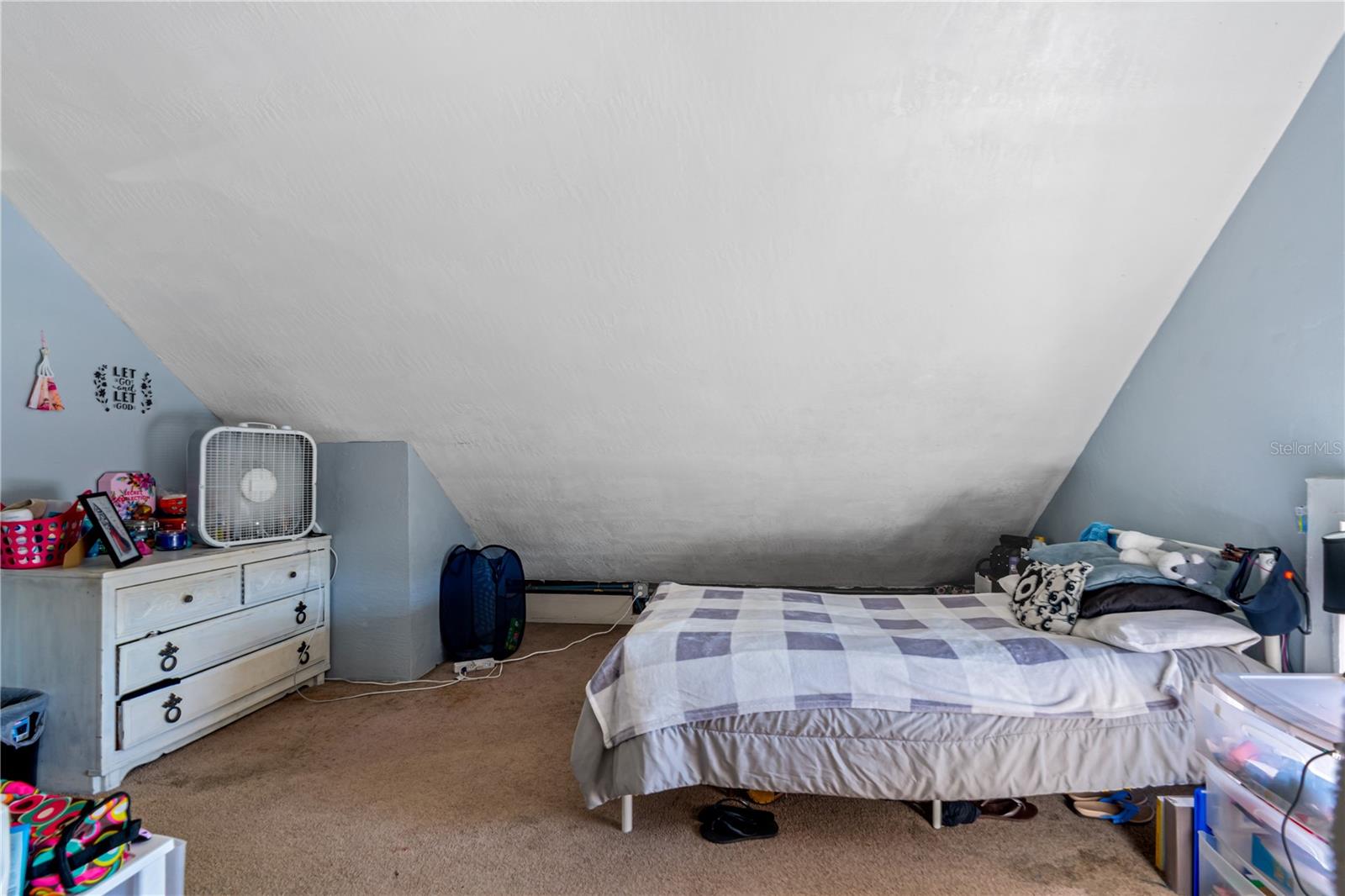 MASON & COLEMANS DAYTONA - Residential Income