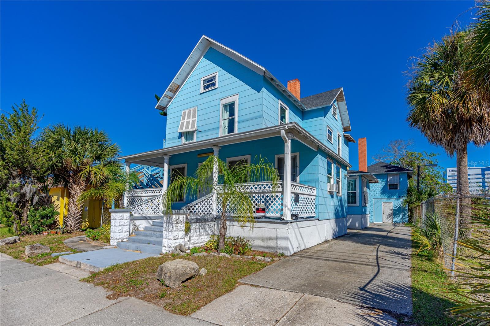 MASON & COLEMANS DAYTONA - Residential Income