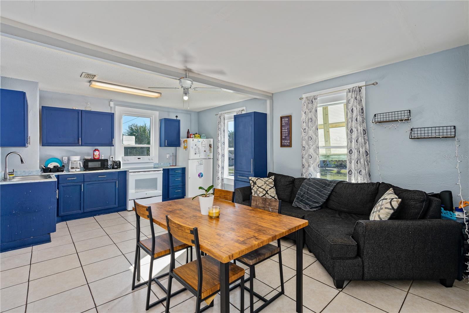 MASON & COLEMANS DAYTONA - Residential Income