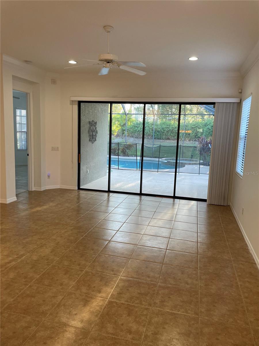 LAKEWOOD RANCH COUNTRY CLUB VILLAGE AA 1&2 - Residential Lease