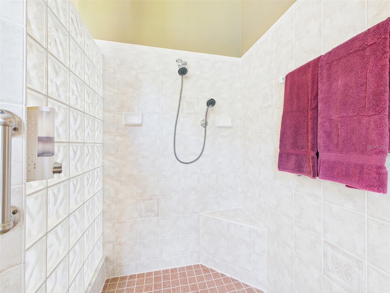 RAINBOW SPGS 05 REP - Residential