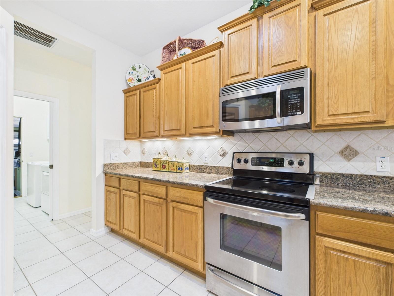 RAINBOW SPGS 05 REP - Residential