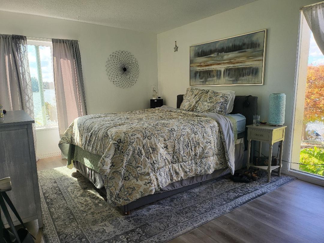 SANDY COVE - Residential