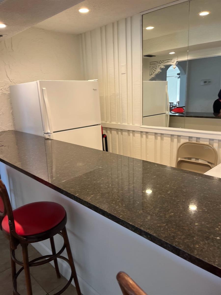 SANDY COVE - Residential