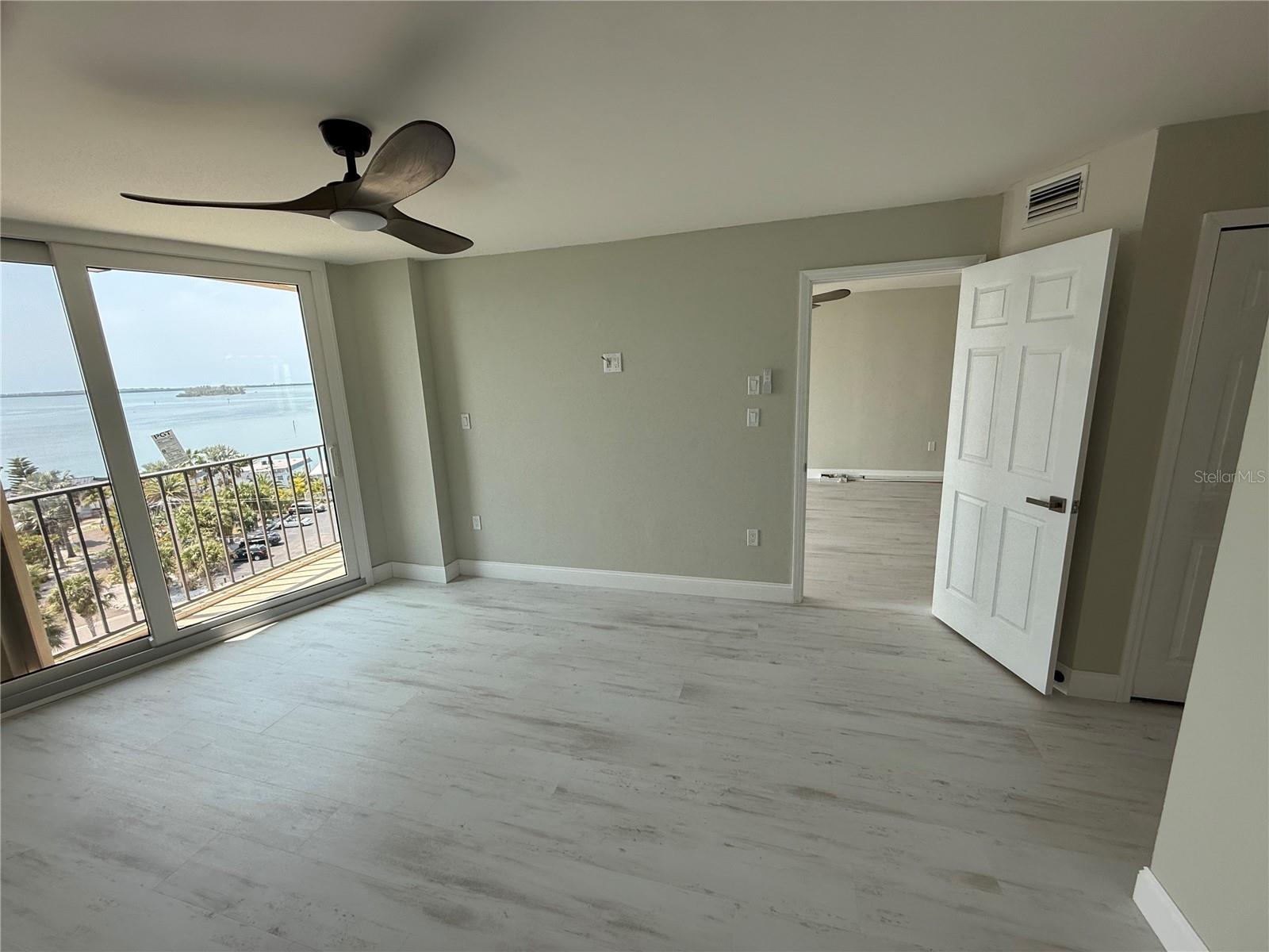 MARINA TOWER A CONDO - Residential