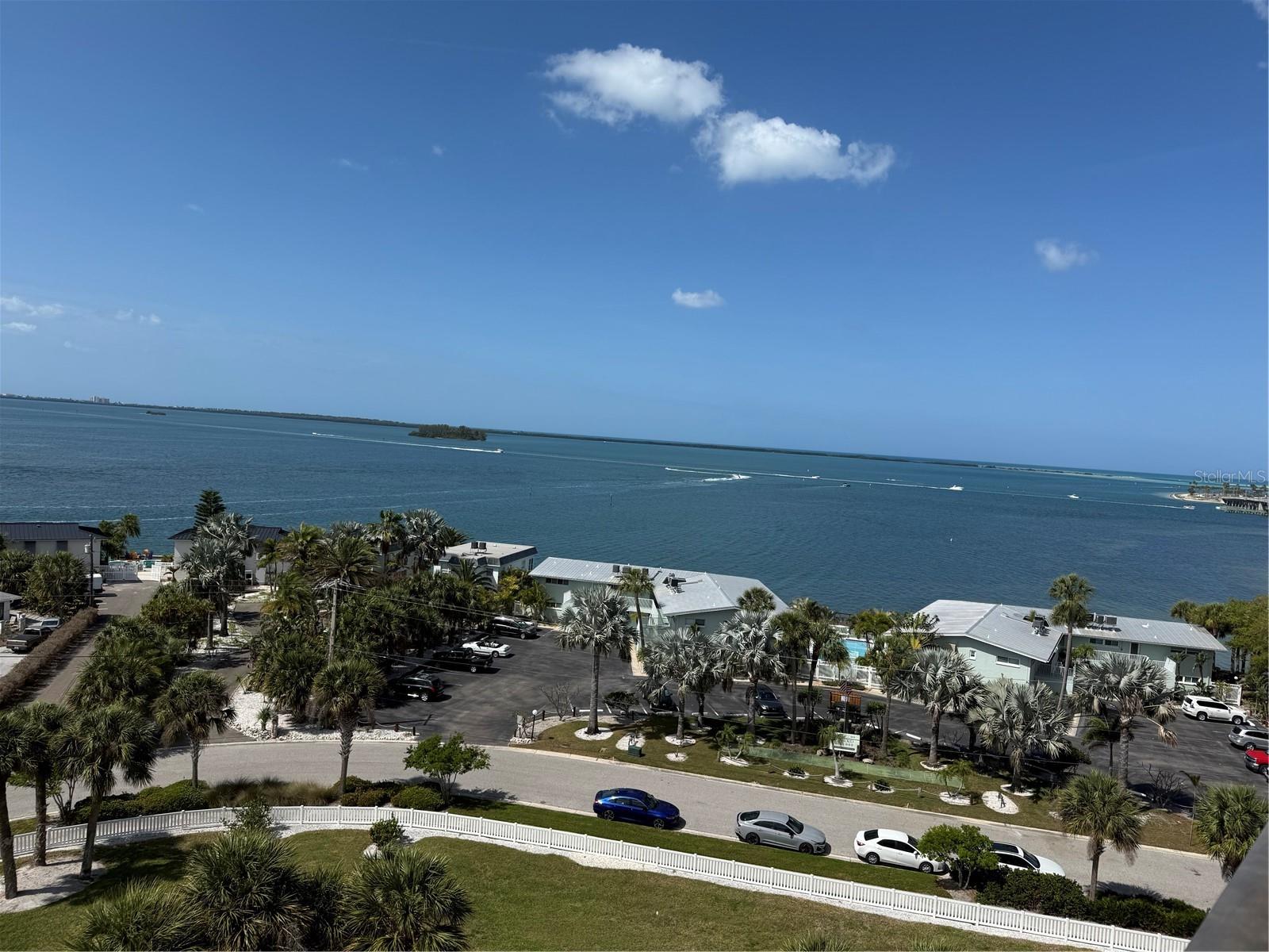 MARINA TOWER A CONDO - Residential