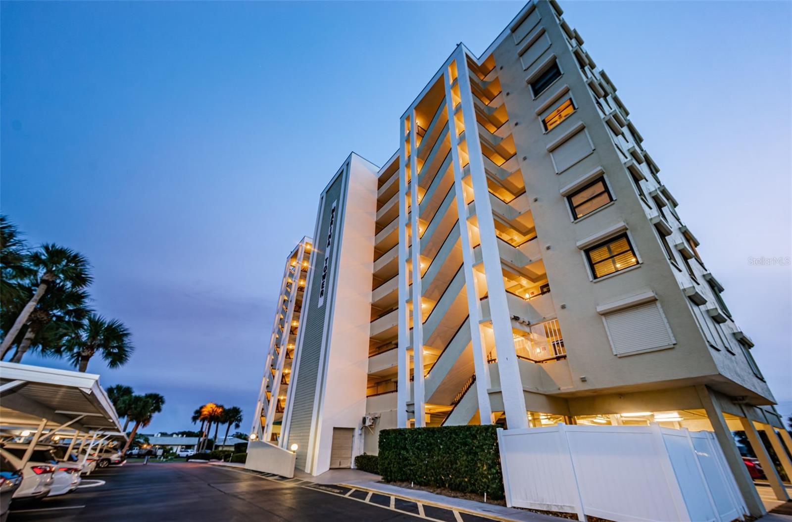 MARINA TOWER A CONDO - Residential