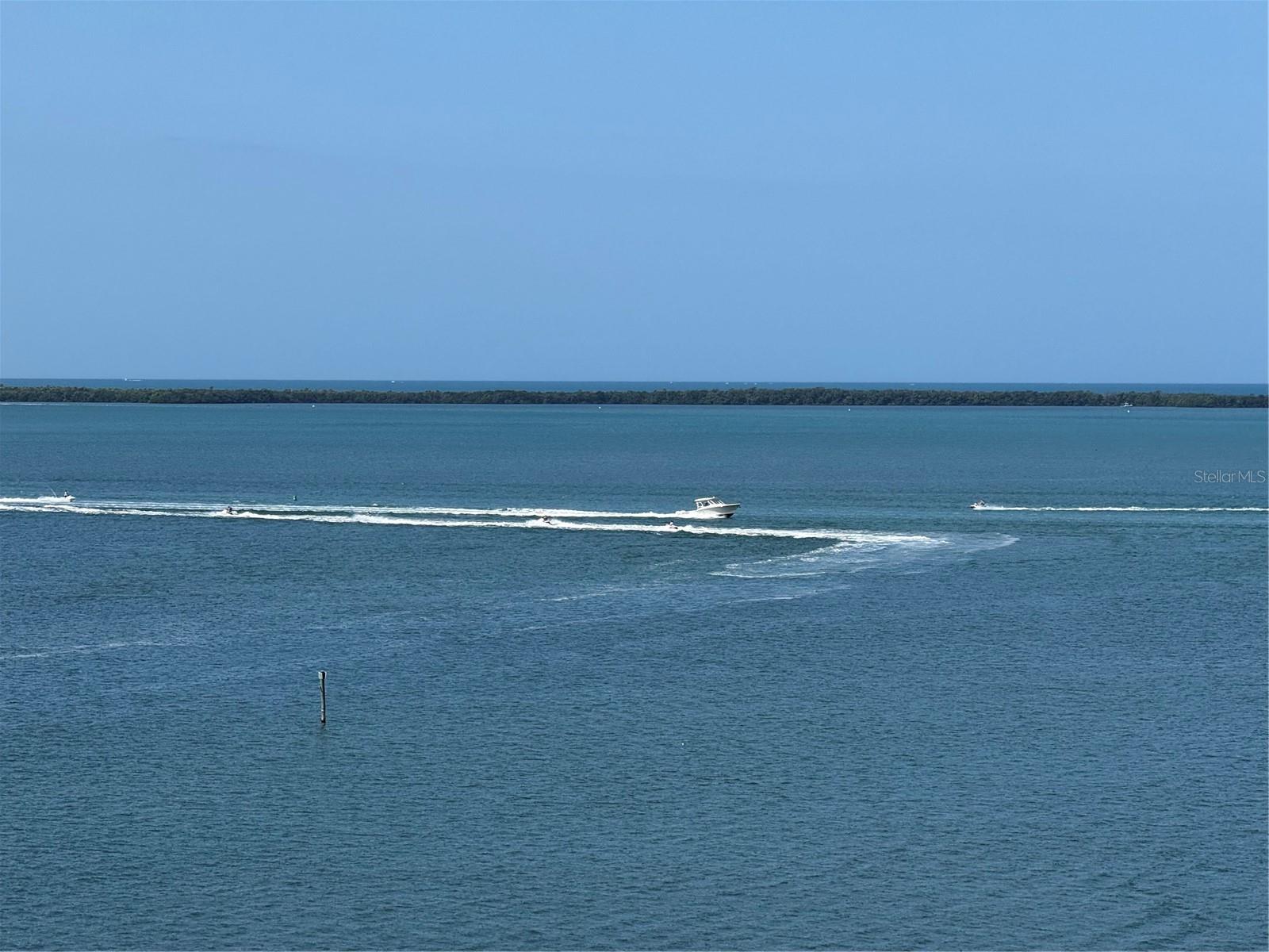 MARINA TOWER A CONDO - Residential