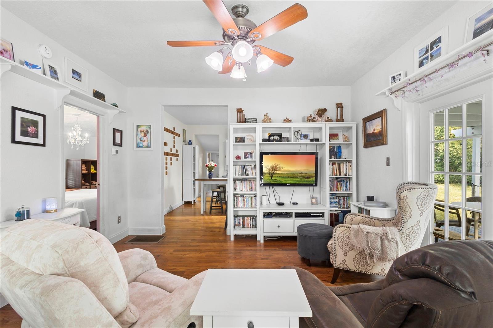 LAKE HELEN BLK 13 - Residential