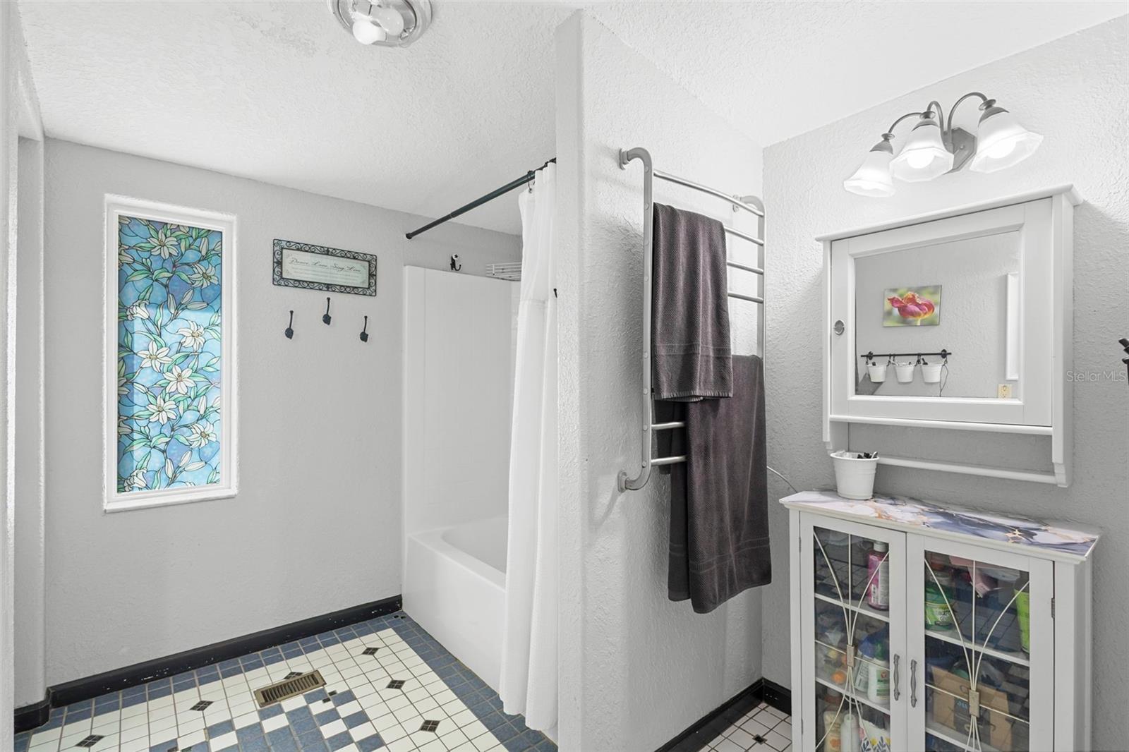 LAKE HELEN BLK 13 - Residential