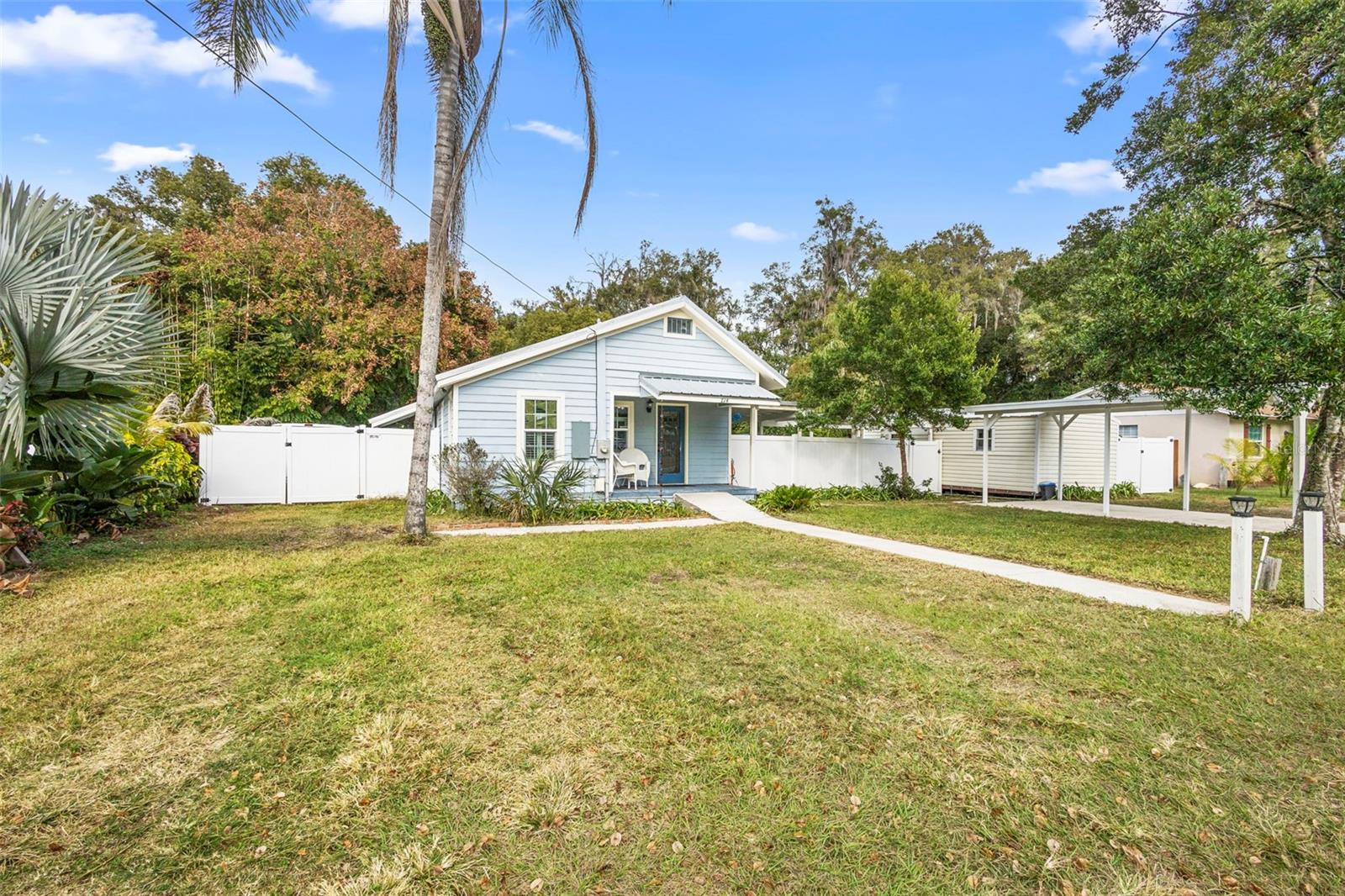 LAKE HELEN BLK 13 - Residential