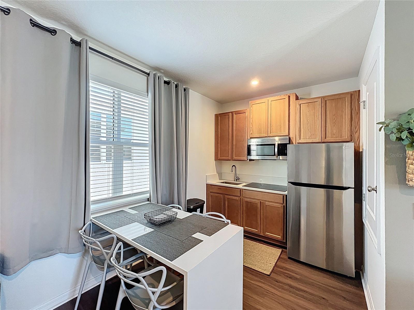 ENCLAVE/HAMLIN - Residential