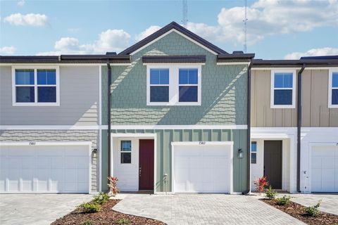 7582 DEER VALLEY CIRCLE TAMPA FL 33635