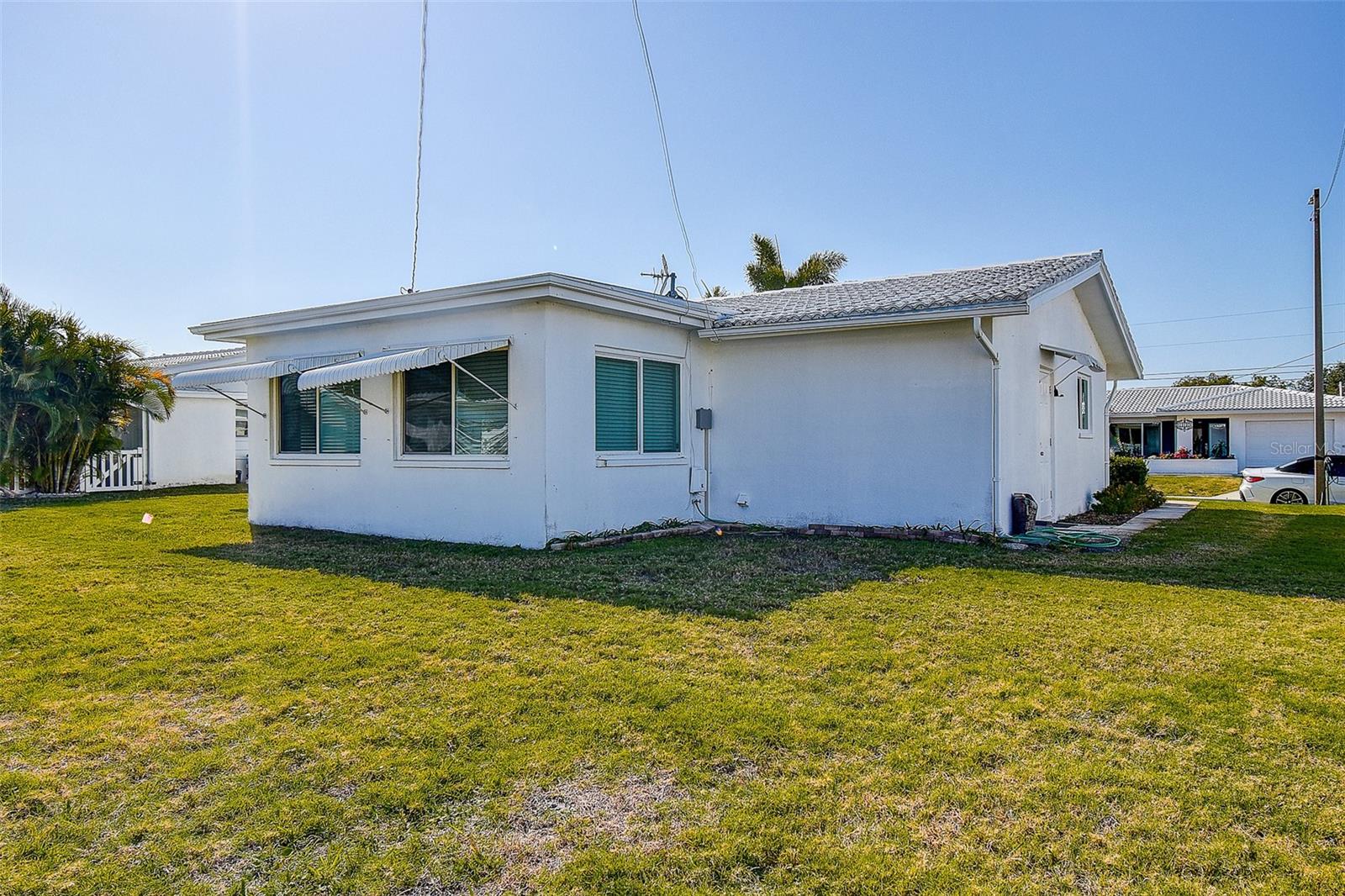 TAMARAC BY THE GULF 1ST ADD - Residential