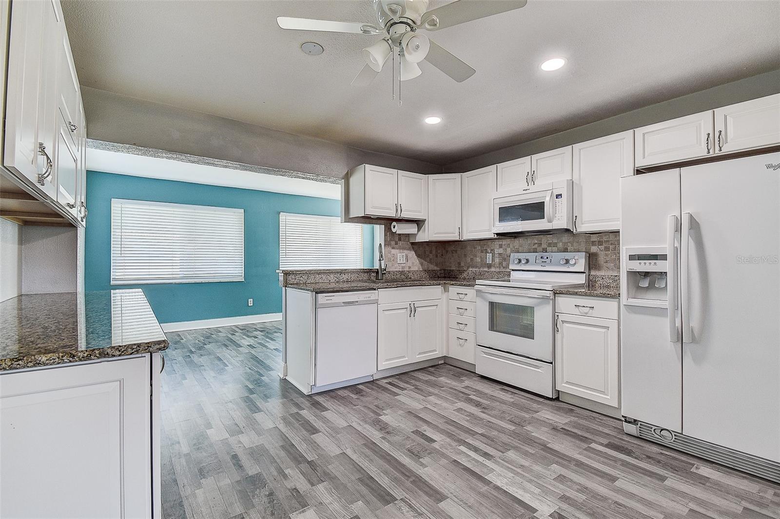 TAMARAC BY THE GULF 1ST ADD - Residential