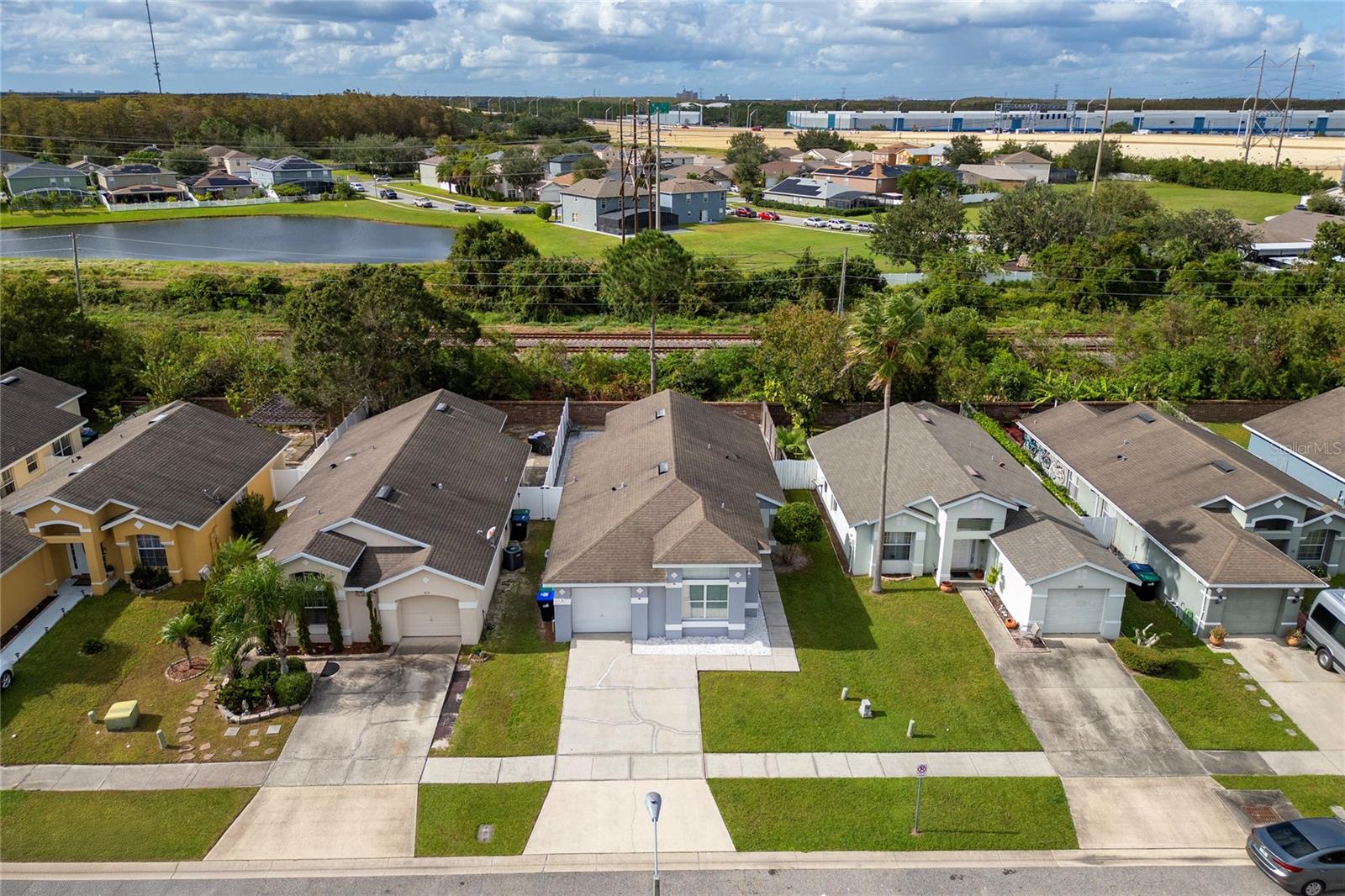 217 WOODBAY COURT