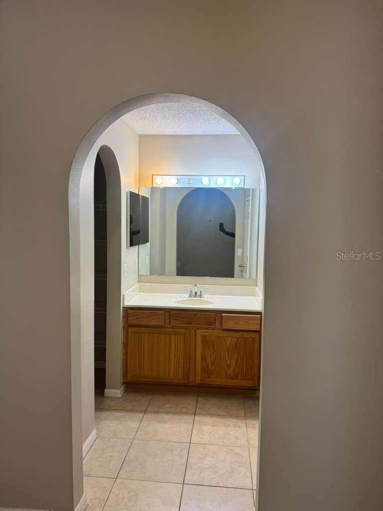 1045 BRENTON LEAF DRIVE