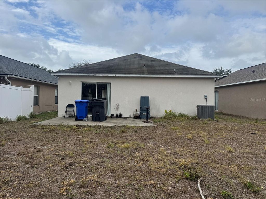 Photo of 1045 Brenton Leaf Drive, Ruskin, FL 33570 (MLS # TB8472843)