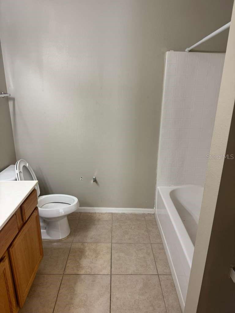 1045 BRENTON LEAF DRIVE