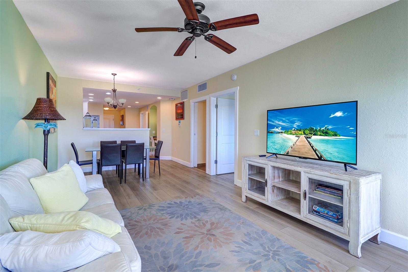 HARBOURSIDE AT MARKER 33 VACATION CONDO - Residential
