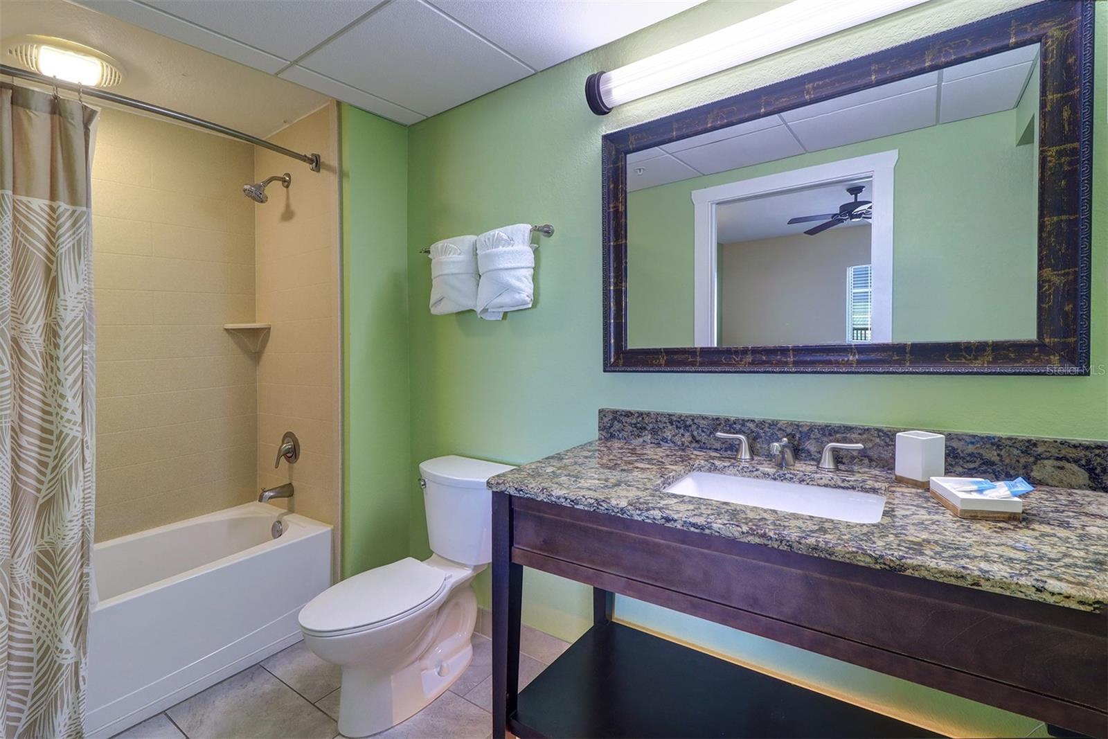 HARBOURSIDE AT MARKER 33 VACATION CONDO - Residential