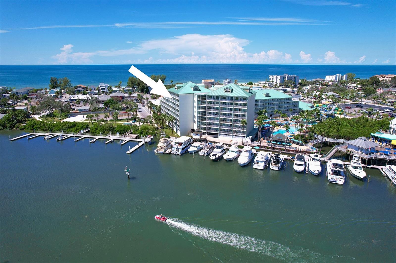 HARBOURSIDE AT MARKER 33 VACATION CONDO - Residential