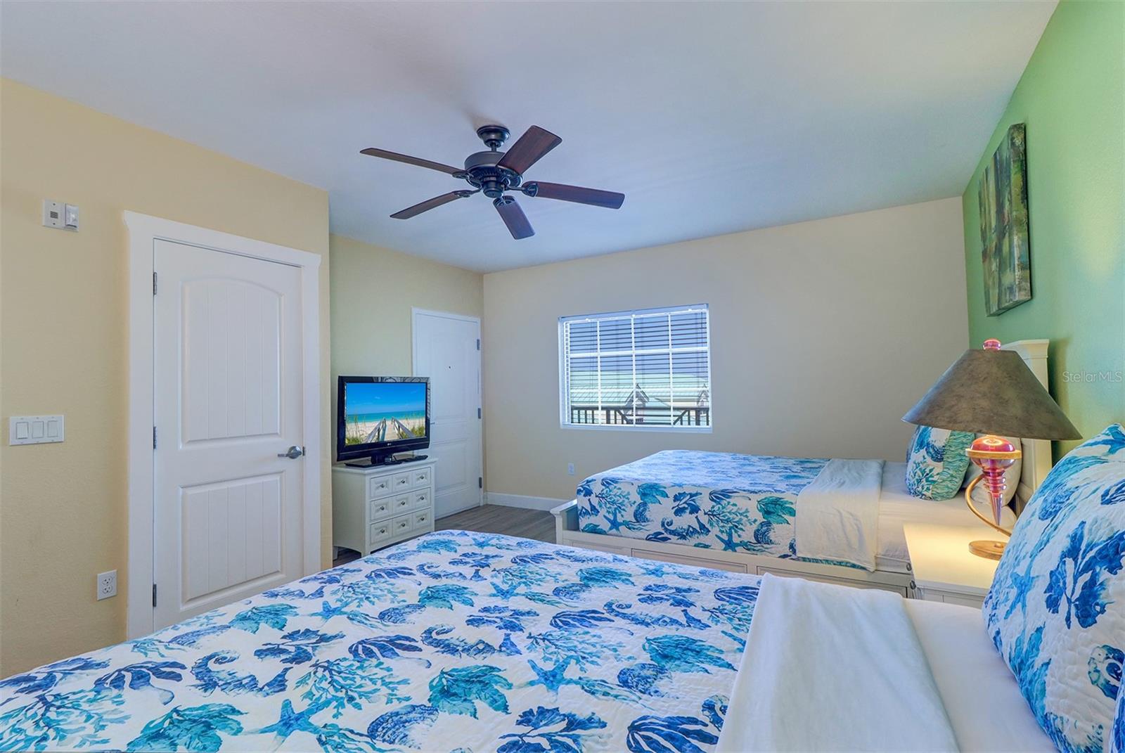 HARBOURSIDE AT MARKER 33 VACATION CONDO - Residential