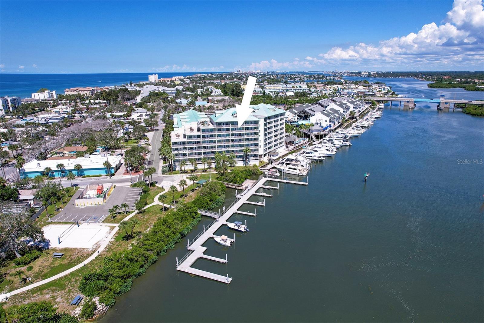 HARBOURSIDE AT MARKER 33 VACATION CONDO - Residential