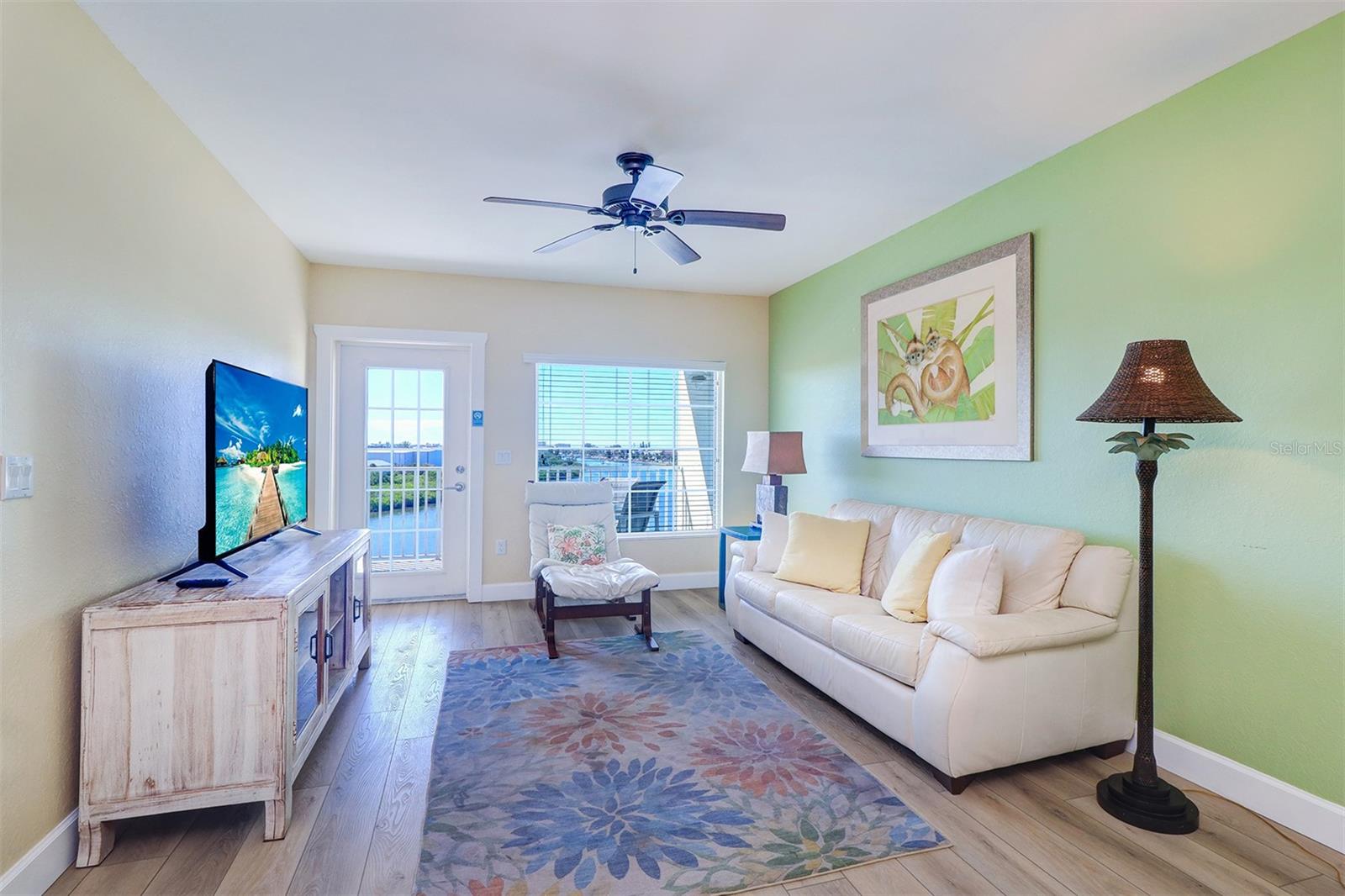 HARBOURSIDE AT MARKER 33 VACATION CONDO - Residential