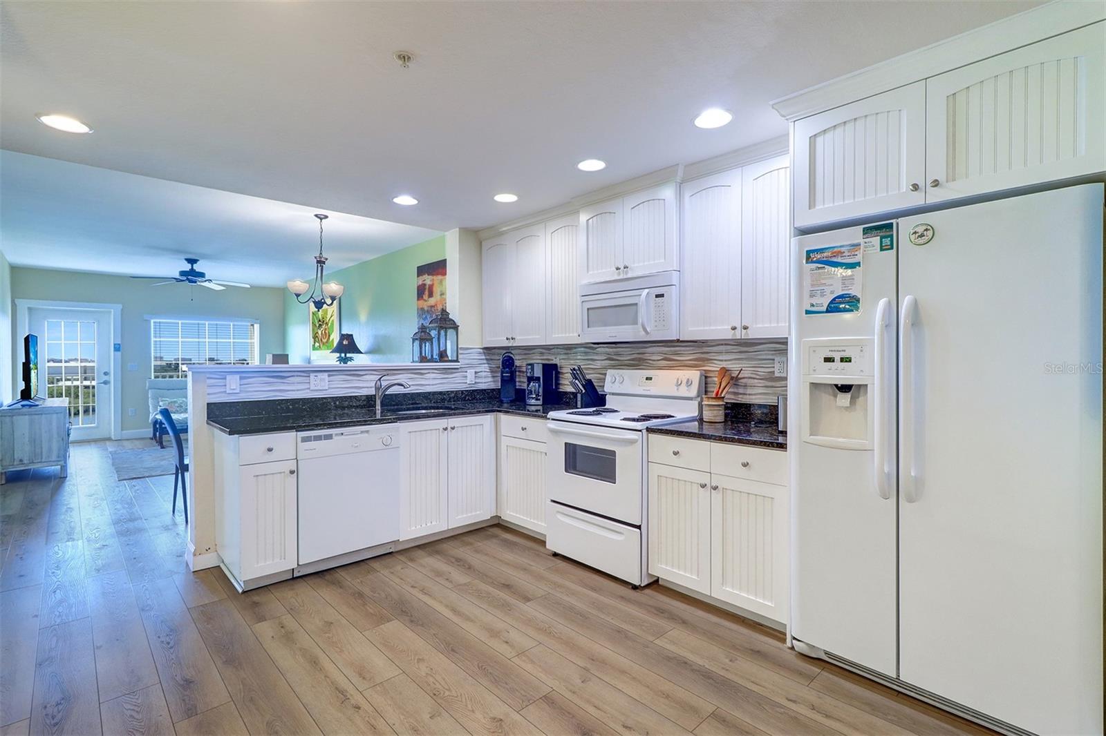 HARBOURSIDE AT MARKER 33 VACATION CONDO - Residential